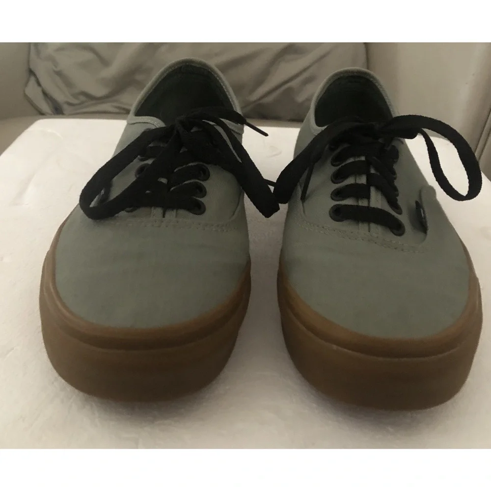 Vans styles goth